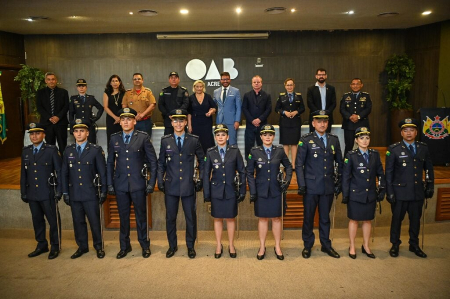 Formatura de oficiais de saúde marca avanço histórico na Polícia Militar do Acre